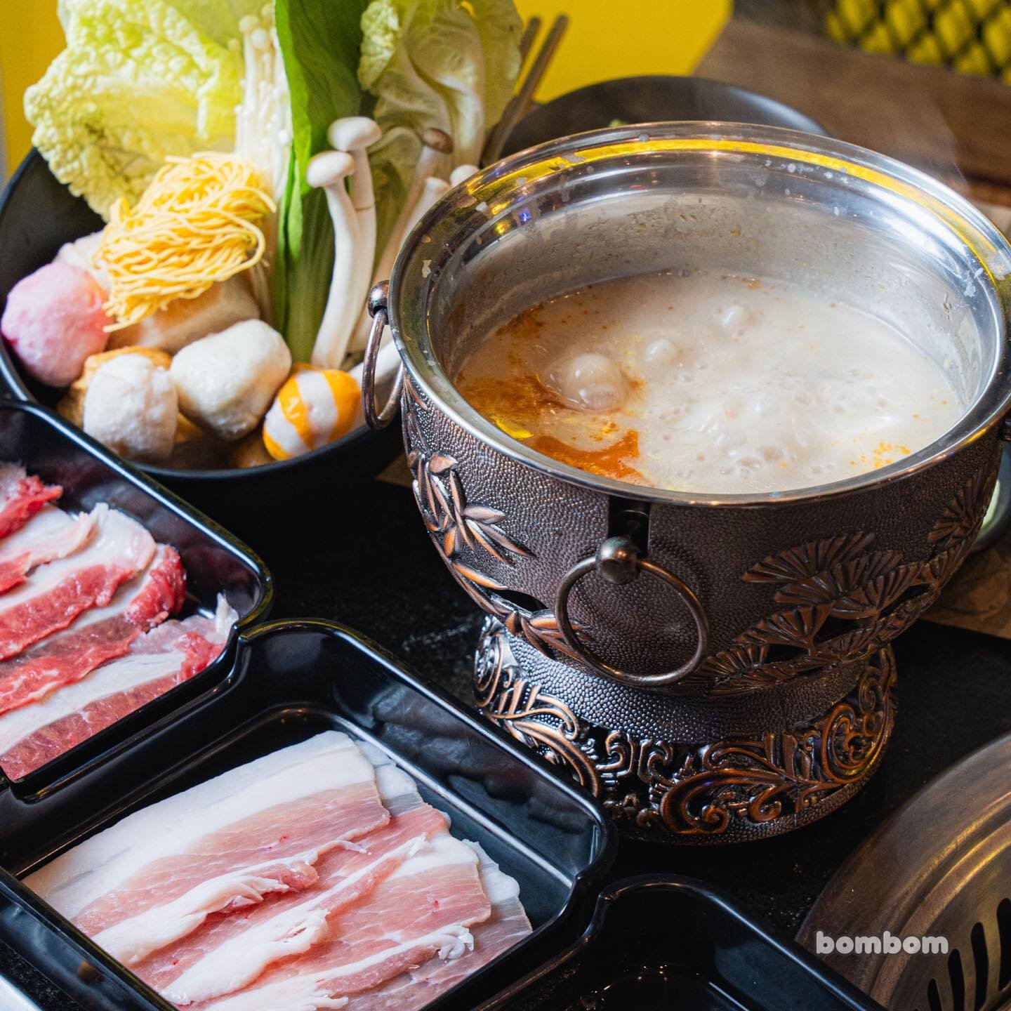 Bombom Unlimited Grill & Hotpot