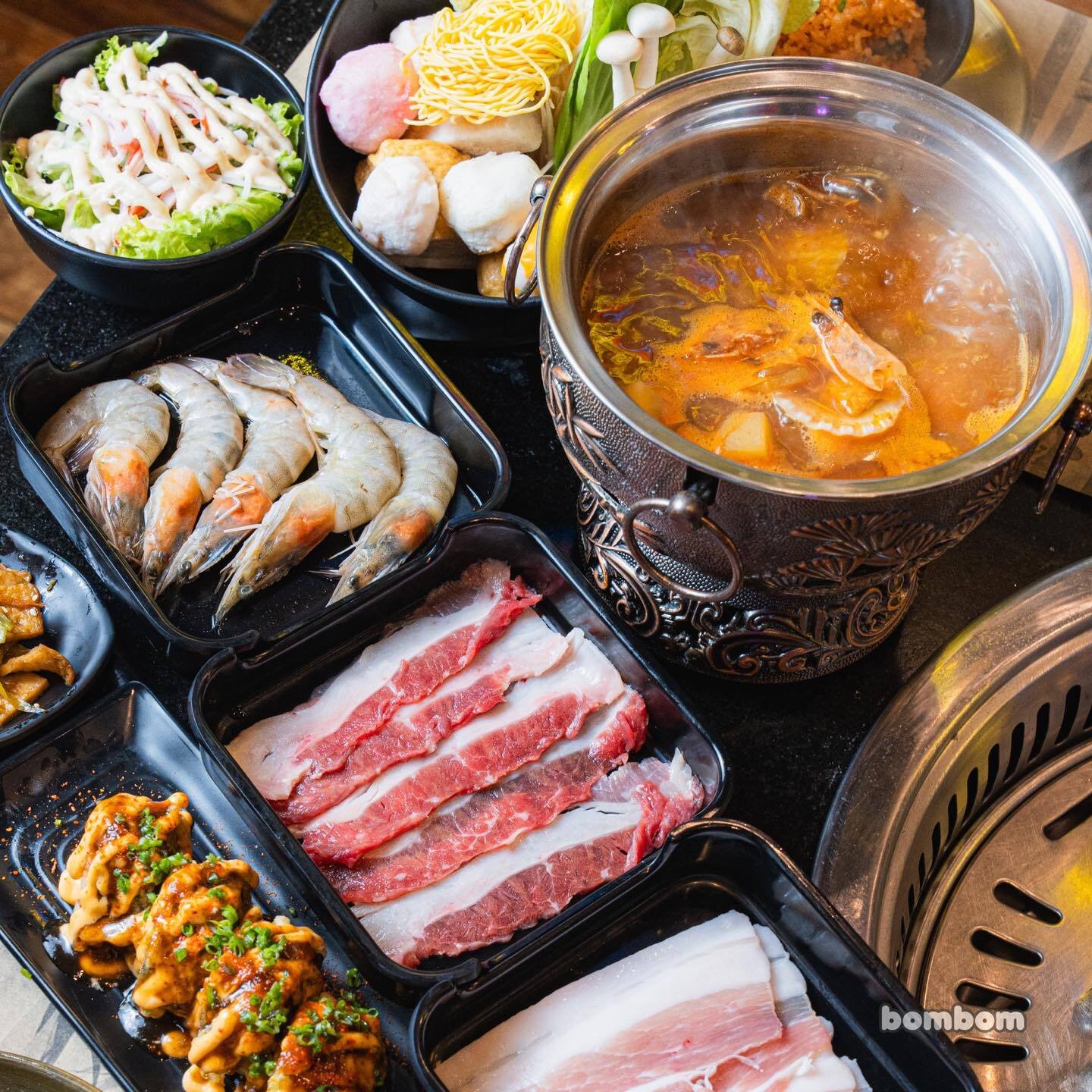 Bombom Unlimited Grill & Hotpot