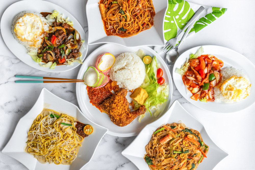 Delicious late-night food hunting in Singapore