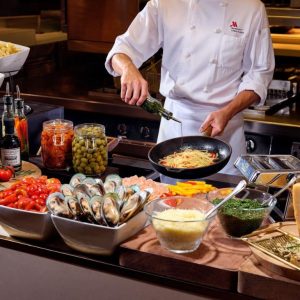 Crossroads Buffet